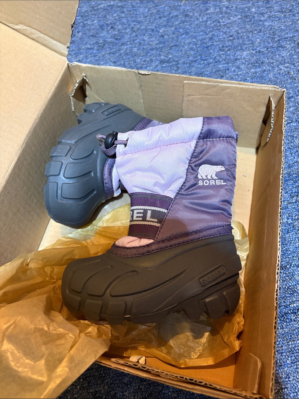 New sorel toddler boots